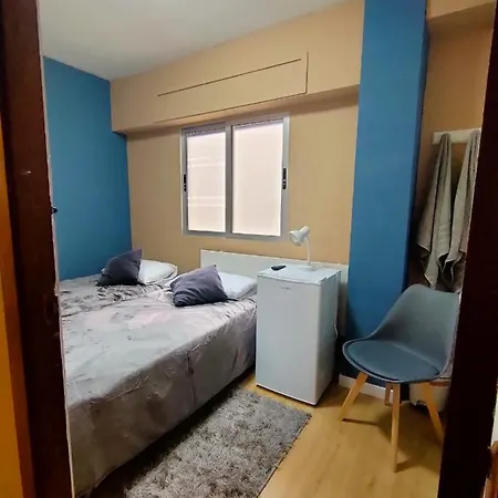 Habitacion En Alquiler, Valencia / Room For Rent, Valencia *