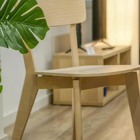 With Open-air Space *