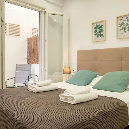 Appartement With Fluffy Beds & Private Patio