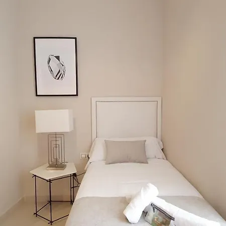 Appartement Md Balmes Market Mid Term