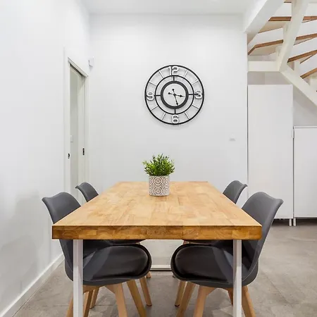 Two Floor House In The Center Vakantiehuis Valencia