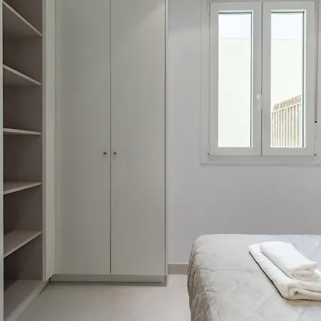 Lejlighedshotel Chic & Comfortable Apartment, Private Terrace