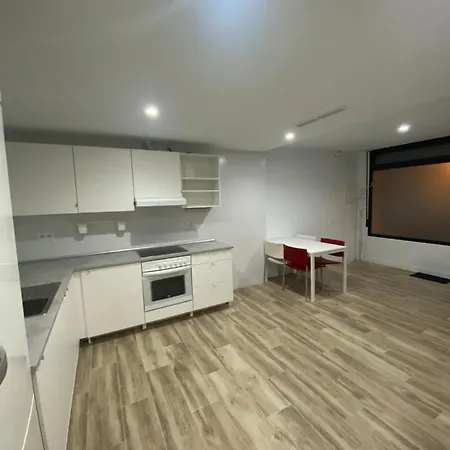 Cozy Flat In La Petxina B * Valencia