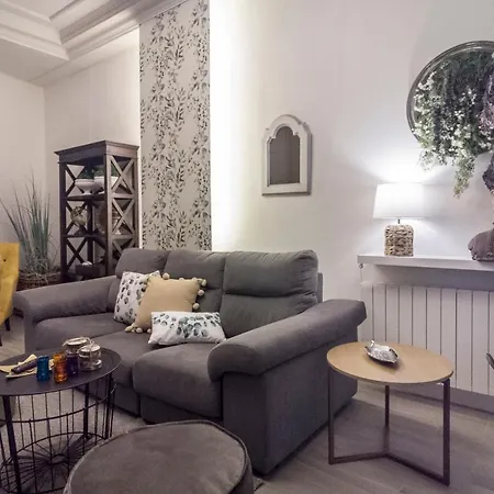 Hall Market Апартаменты
