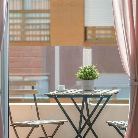 شقة Modern, Stylish & Comfortable *