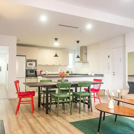 Clean & Very Comfortable * Valência