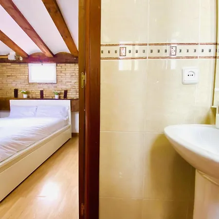 Bright, Cozy And Central Attic * Valencia