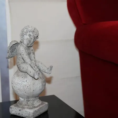 Luminoso. Comodo. Acogedor. Wifi. Junto A Ave Apartamento