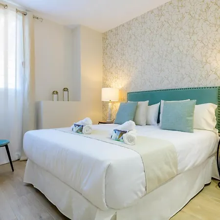 Md Reina Cabanal Appartement Valencia