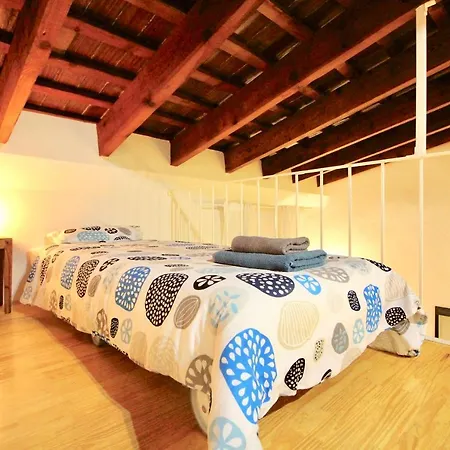 Jordana Bright & Charming In Old Town Apartamento *