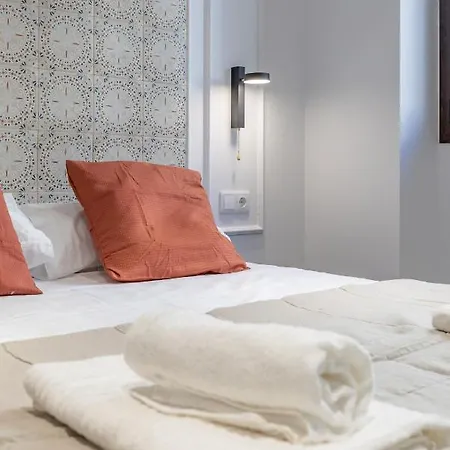 Modern Close To Centre Апарт-отель 4*