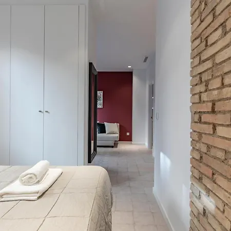 Modern Close To Centre 4* Валенсия