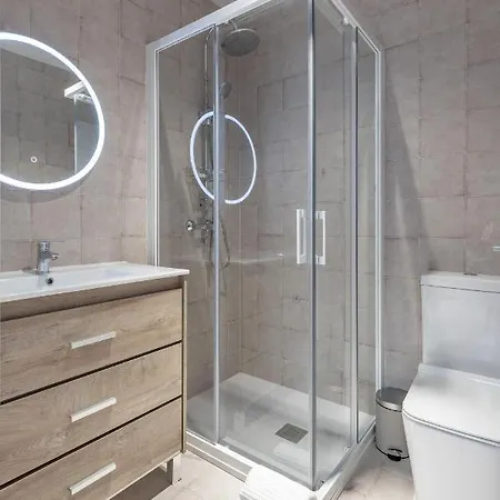 Modern Close To Centre 4* Валенсия