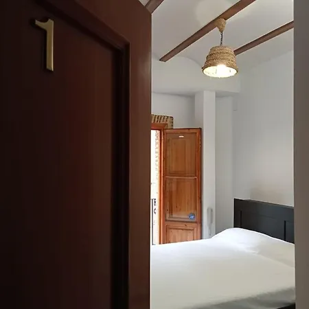 Con Encanto En Pleno Casco Antiguo Ron Valenciayole *