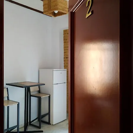 Con Encanto En Pleno Casco Antiguo Ron Valenciayole アパート *