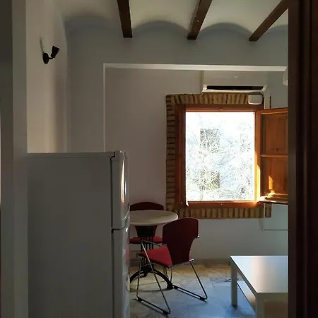 Con Encanto En Pleno Casco Antiguo Ron Valenciayole アパート バレンシア