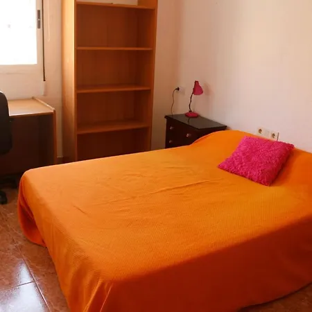 Flat Only For Family Near Beach, Center Everything Walencja
