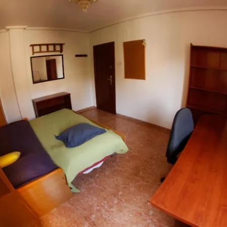 Flat Only For Family Near Beach, Center Everything Apartment *