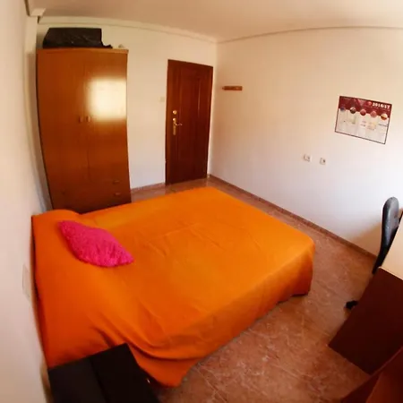 Flat Only For Family Near Beach, Center Everything Apartament *