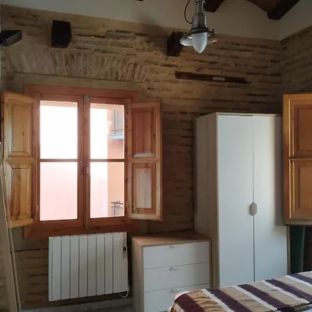 Con Encanto En Pleno Casco Antiguo Ron Valenciayole *