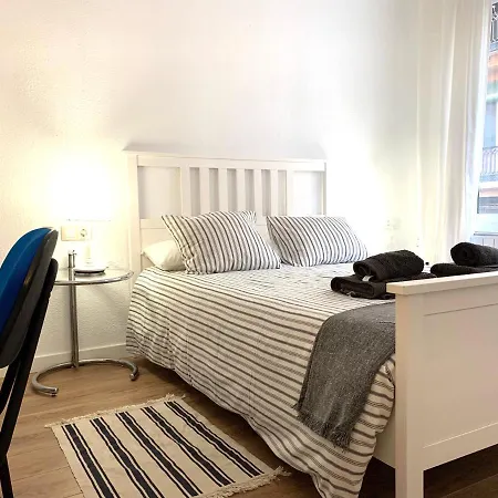 2 Terraza Free Wifi Apartment *