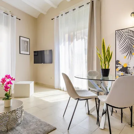 Apartment Balmes Street *