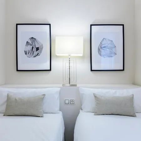 Balmes Street Apartment *