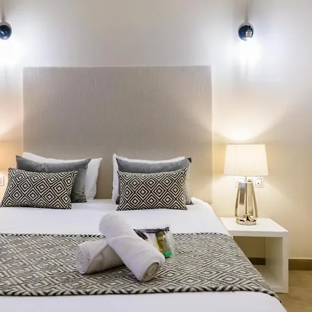 Balmes Street Apartment *