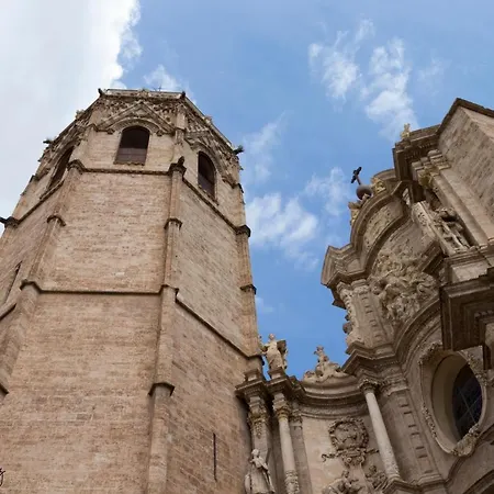 Διαμέρισμα Luminoso. Comodo. Acogedor. Wifi. Junto A Ave