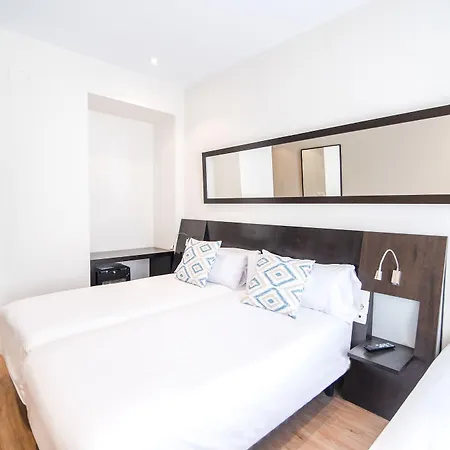 Petit Palace Plaza De La Reina 3* Valencia