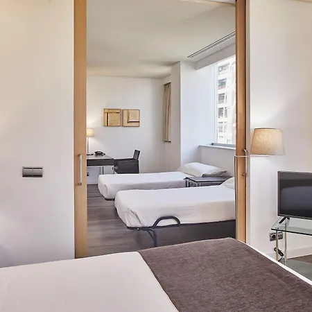 Hotel Silken Puerta