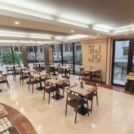 Hotel Rh Sorolla Centro
