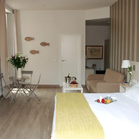 San Lorenzo Boutique Plaza