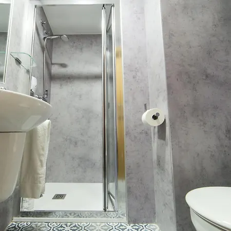Sweet Continental Otel 2*