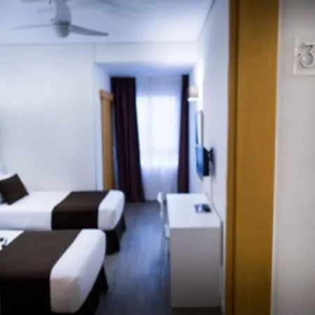 Sweet Continental Hotel 2*
