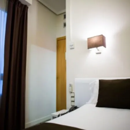 Sweet Continental Hotel