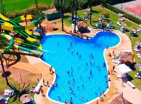 Devesa Gardens & Hotel