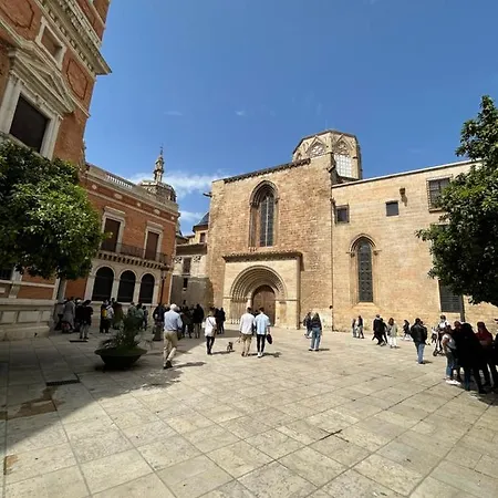 Cosy At The Cathedral With Wifi Valencia