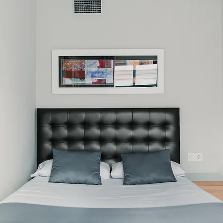 Citizentral Gascons شقة *