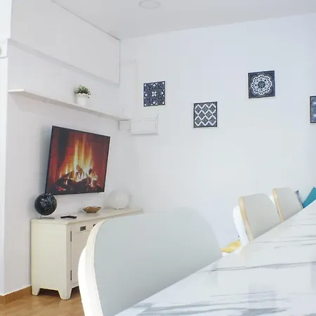 Flat Historic Area Next To The * Valence