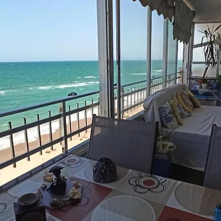 Blue Double Private At Front - En La Playa Piso Compartido