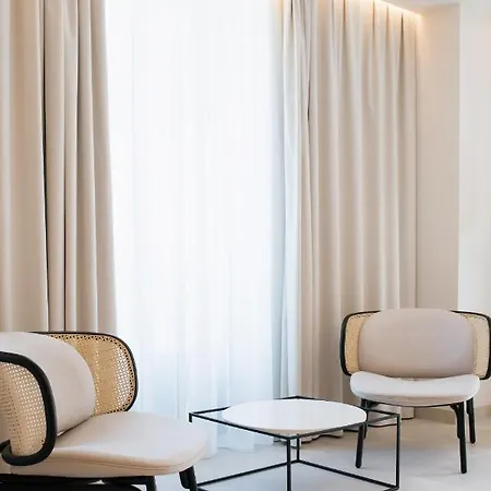 Myr Puerta Serranos Отель 4*
