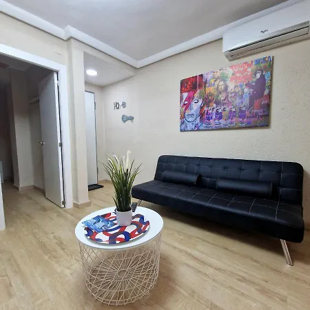 Vive Con Playa Y Metro Cerca *