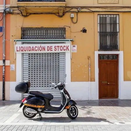 Ttdssa Cervantes Street - Parking In Midtown *