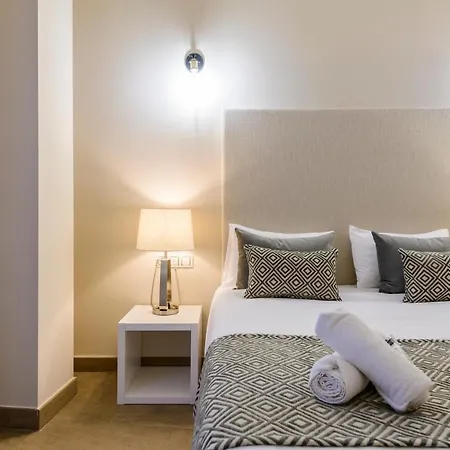 Md Balmes Market Mid Term Apartamento Valência