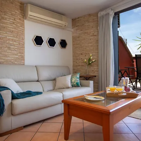 Appartamento Singularstays Valero *
