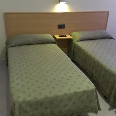 Hostal Bisbal Only Adults No Ac Guest house *