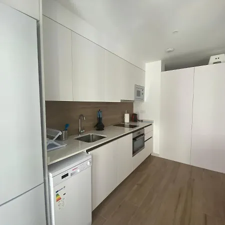 Apartament Mercado *