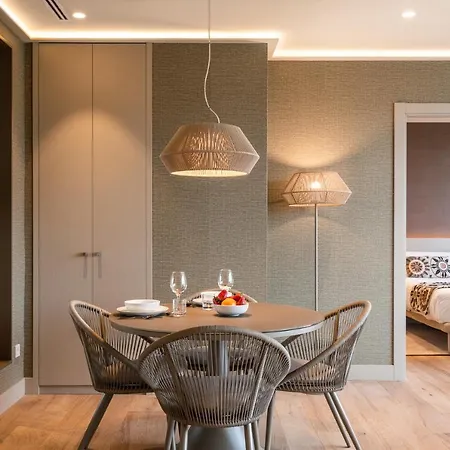 Apartahotel Core 5*
