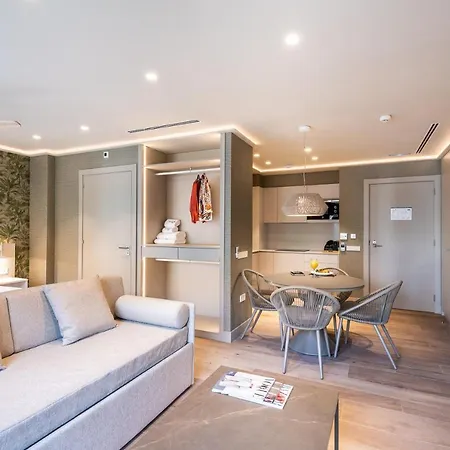 Aparthotel Core